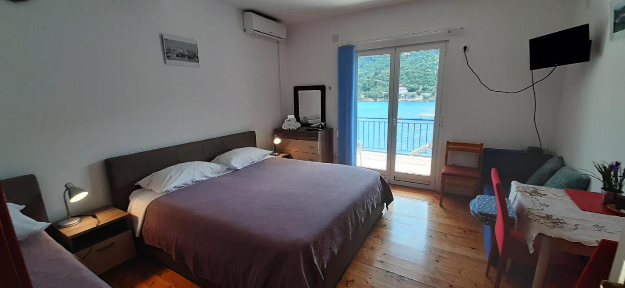 Apartments Lampalo Okuklje Extérieur photo