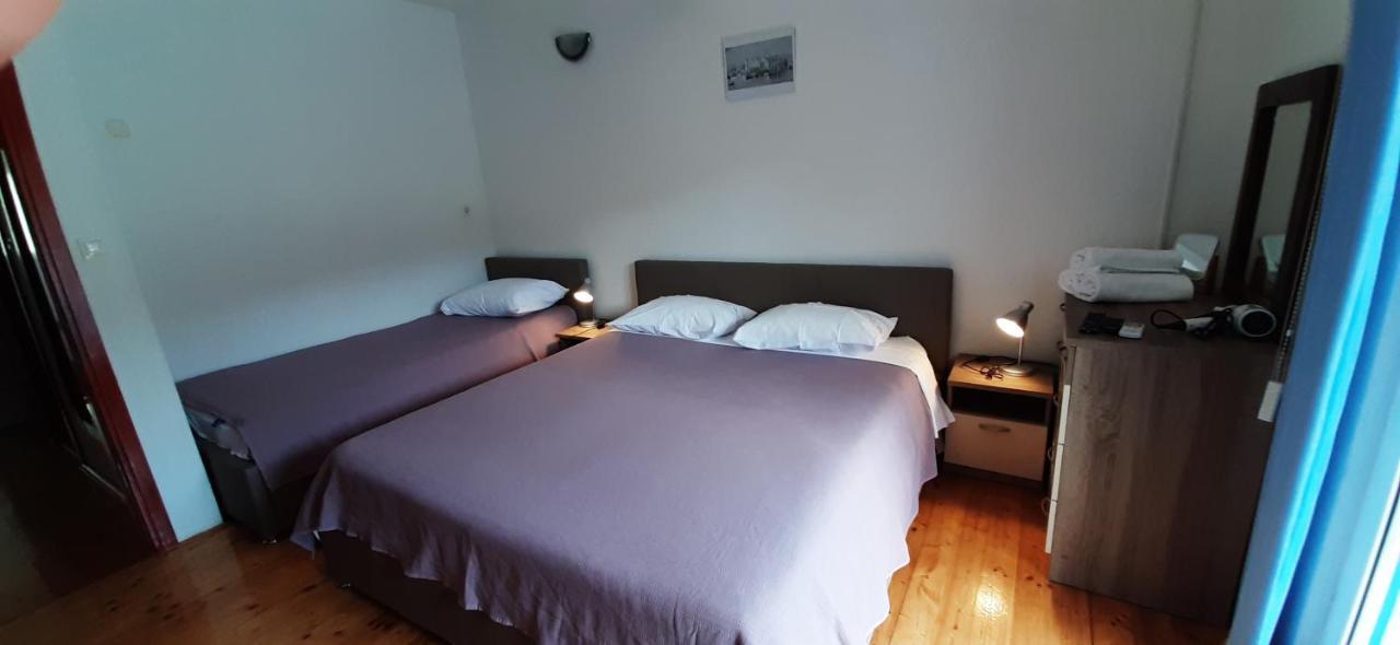 Apartments Lampalo Okuklje Extérieur photo