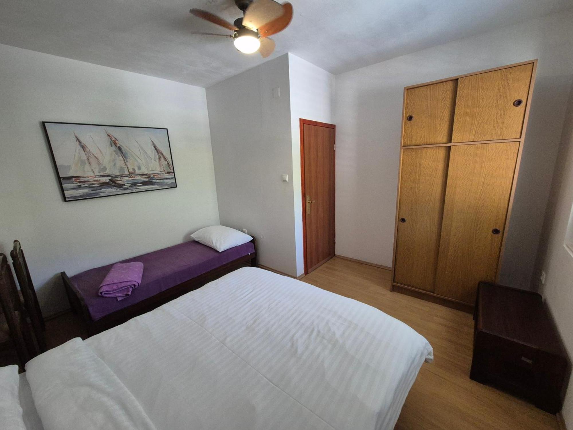 Apartments Lampalo Okuklje Extérieur photo