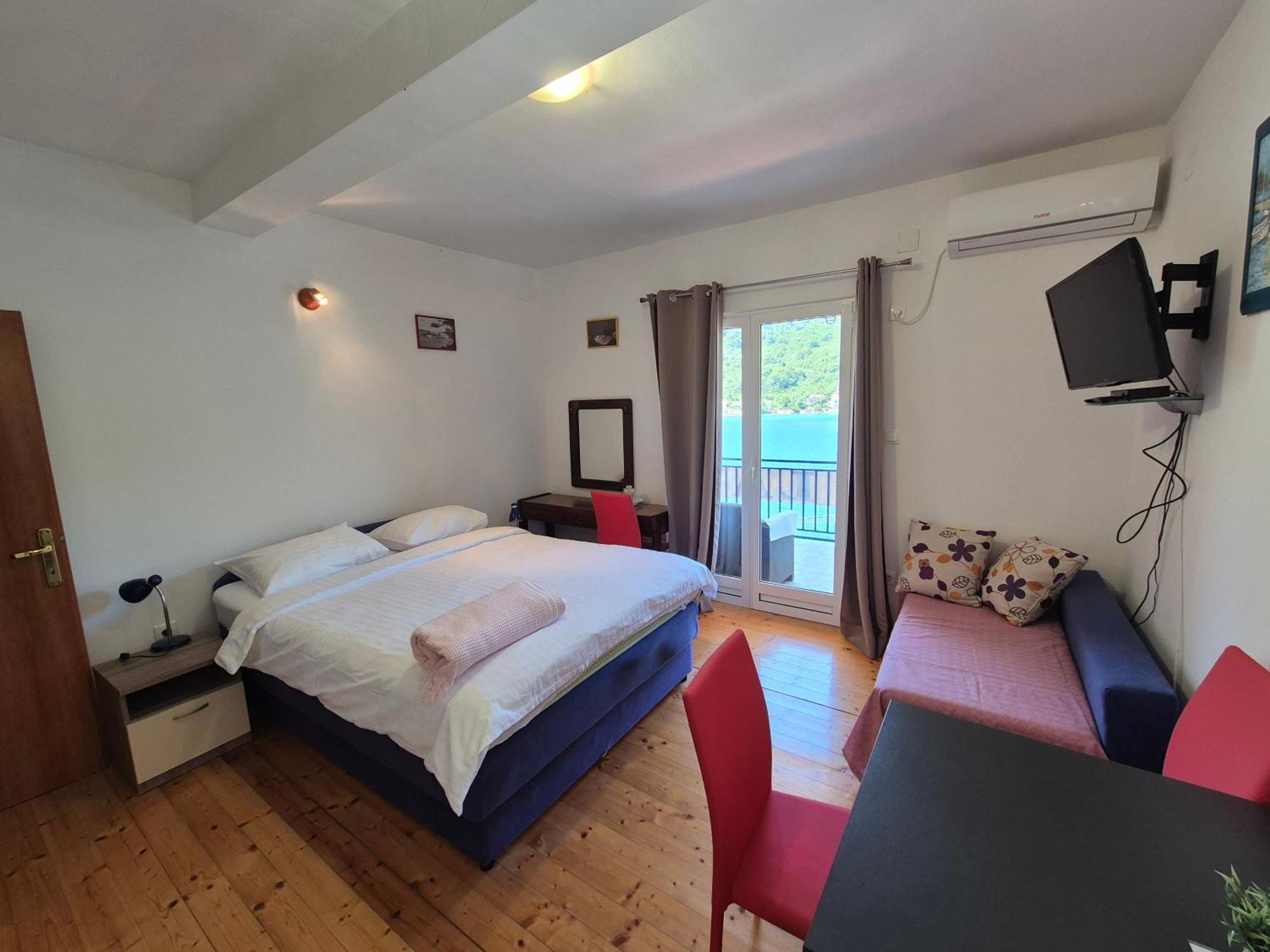 Apartments Lampalo Okuklje Extérieur photo