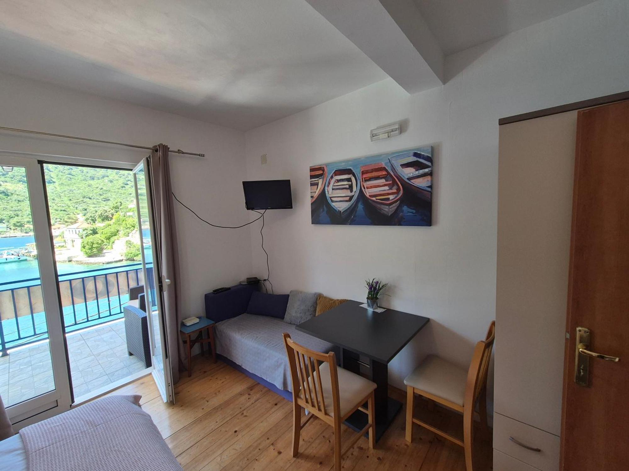 Apartments Lampalo Okuklje Extérieur photo