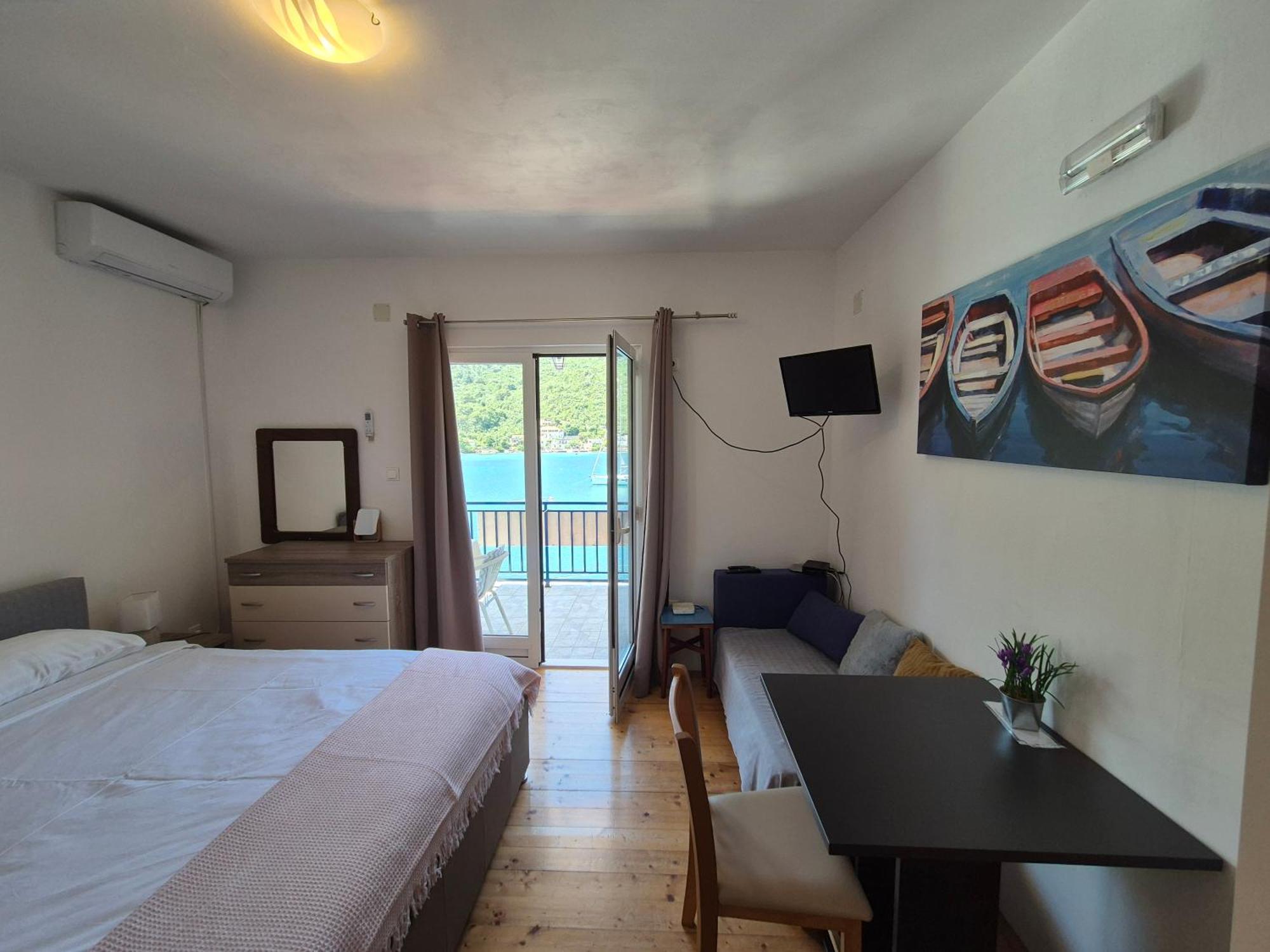 Apartments Lampalo Okuklje Extérieur photo